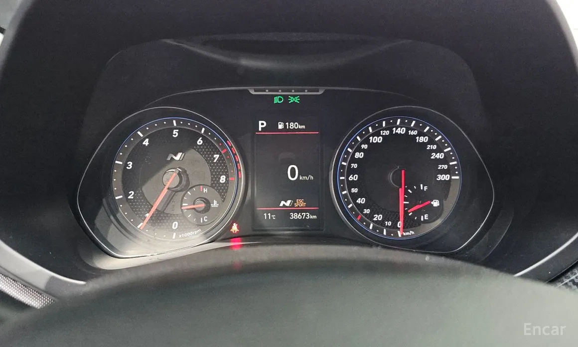 Фото 8 - Hyundai Veloster