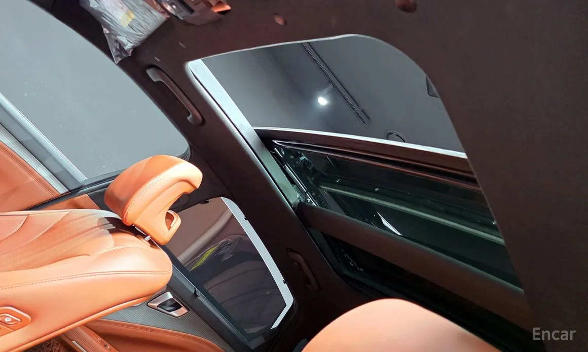 Фото 18 - Kia K8