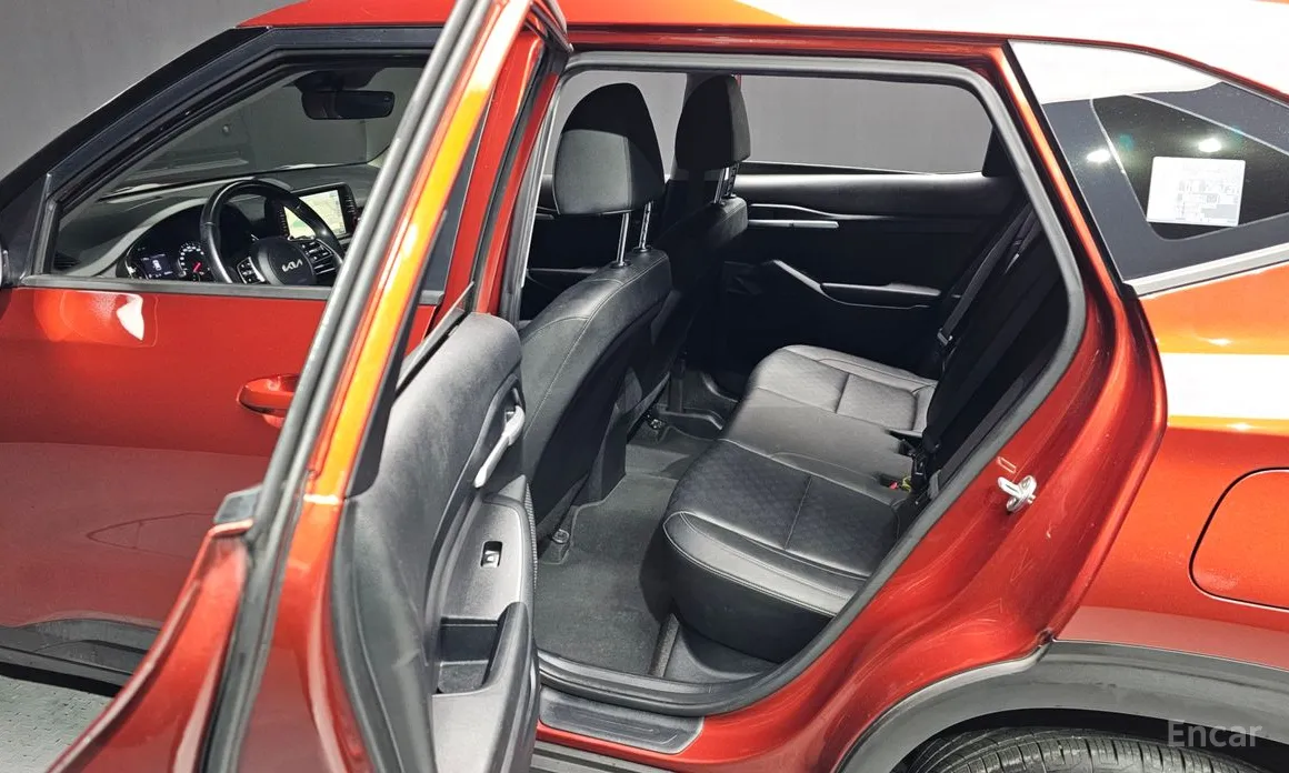 Фото 13 - Kia Seltos