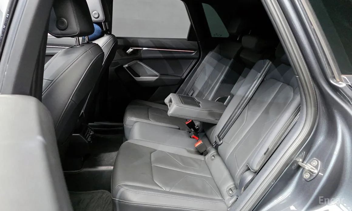 Фото 12 - Audi Q3