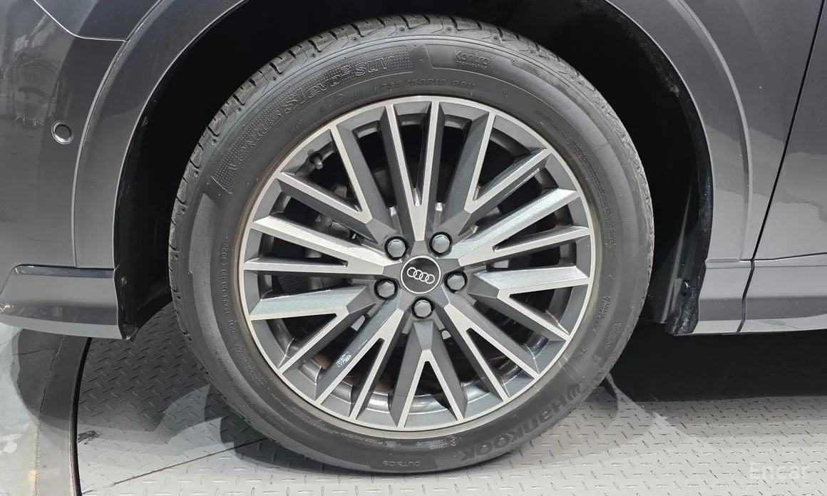 Фото 5 - Audi Q3