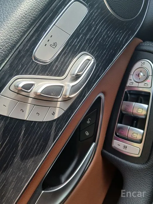 Фото 15 - Mercedes-Benz GLC-Class