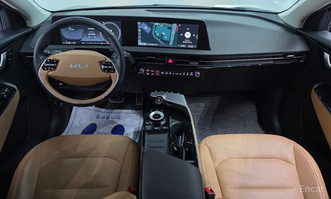 Фото 7 - Kia EV6