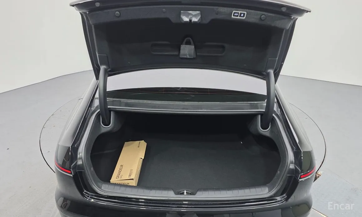 Фото 20 - Hyundai Grandeur