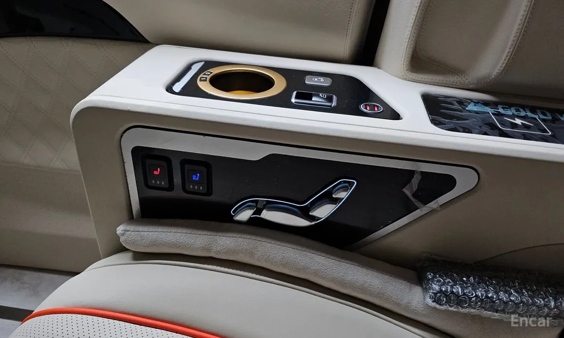 Фото 19 - Kia Carnival