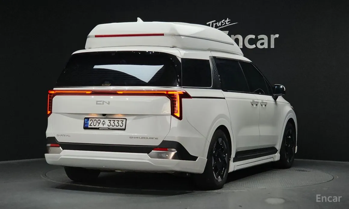 Фото 2 - Kia Carnival