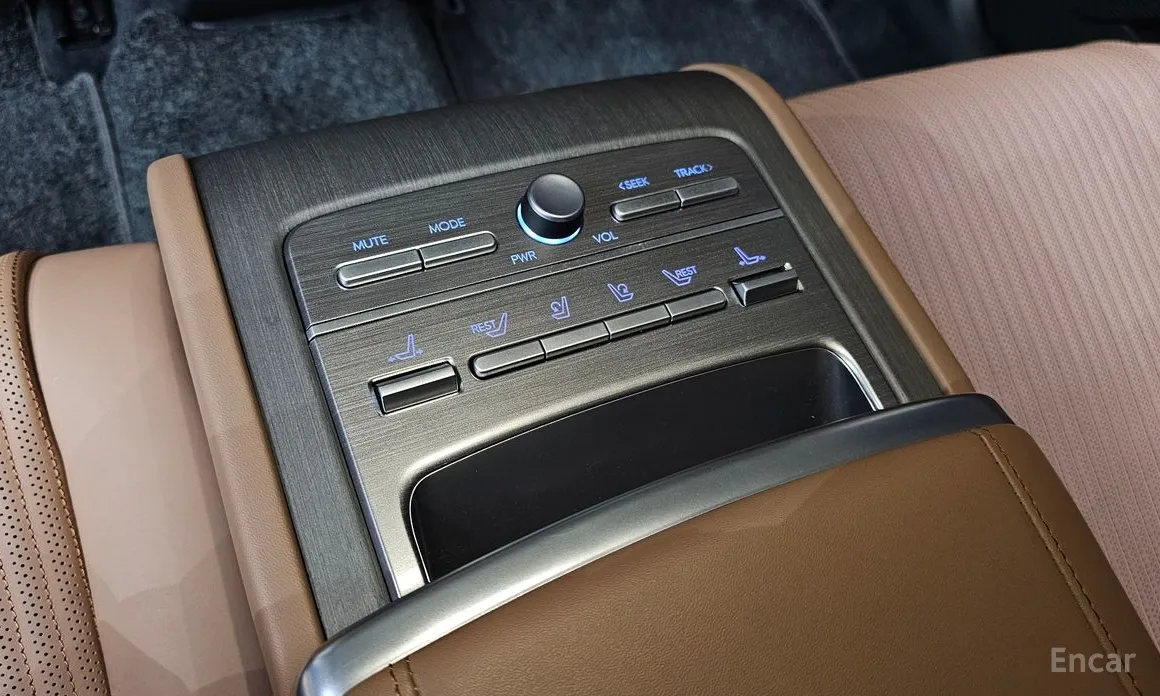 Фото 19 - Hyundai Grandeur