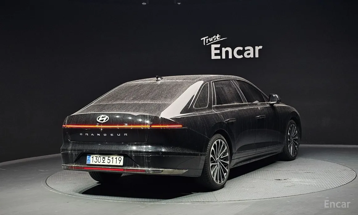 Фото 2 - Hyundai Grandeur