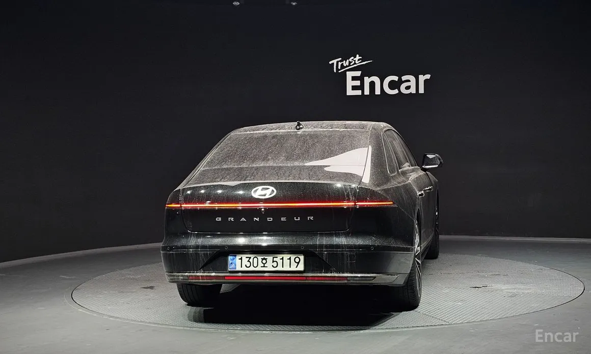 Фото 4 - Hyundai Grandeur