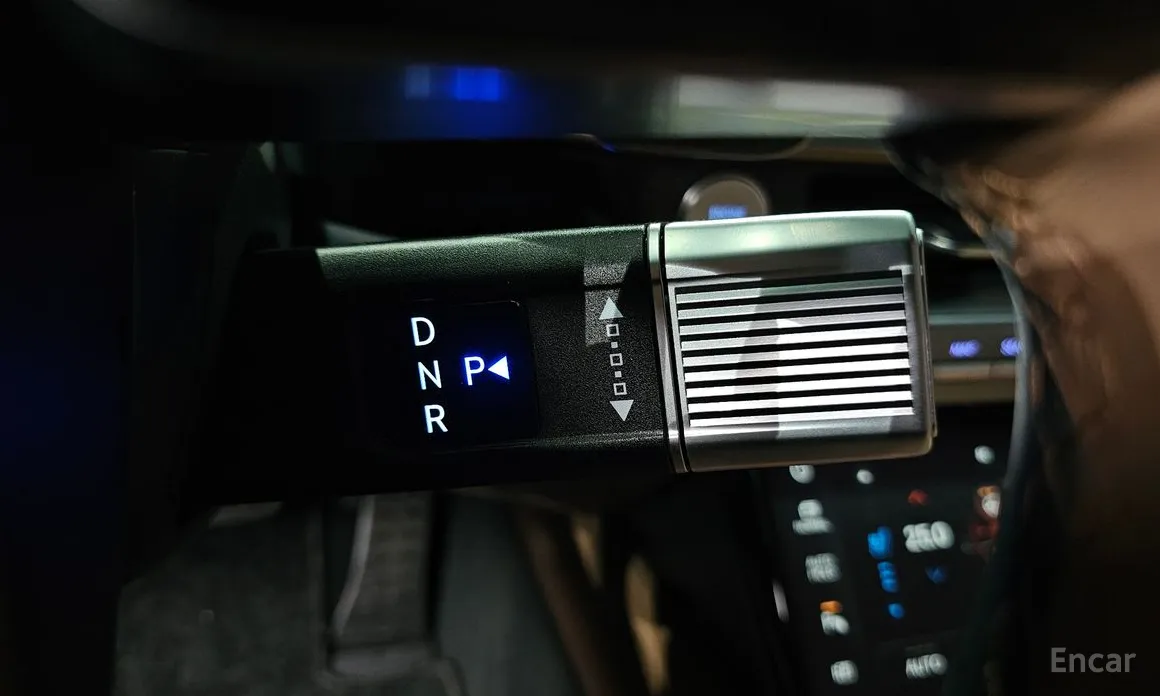 Фото 9 - Hyundai Grandeur