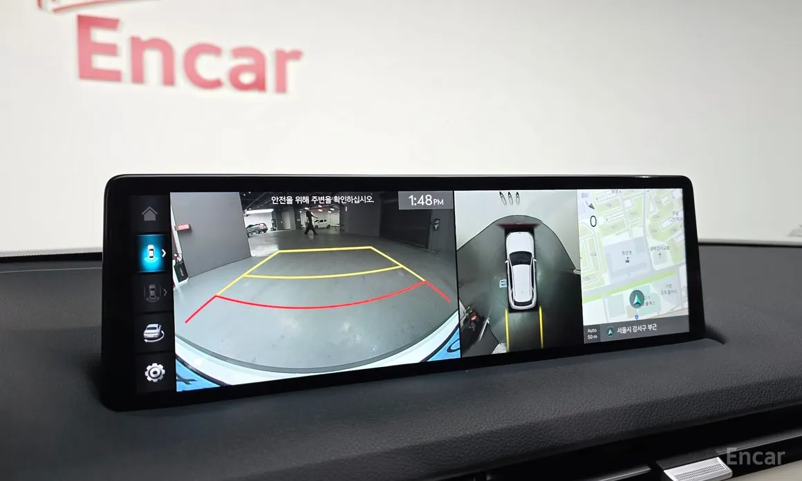 Фото 16 - Genesis GV70