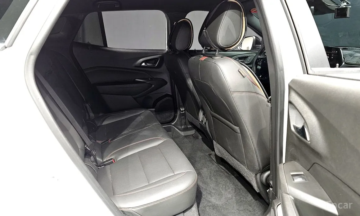 Фото 11 - Chevrolet Trax