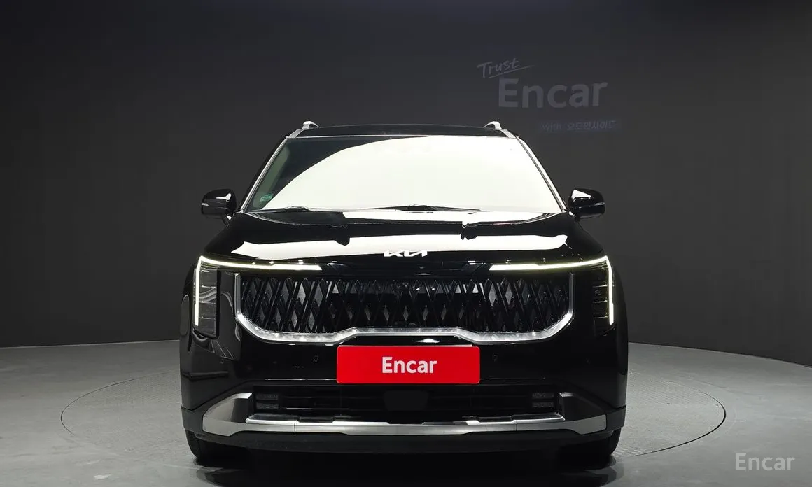 Фото 3 - Kia Carnival