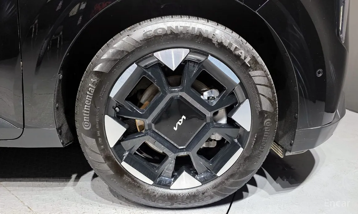 Фото 5 - Kia Carnival