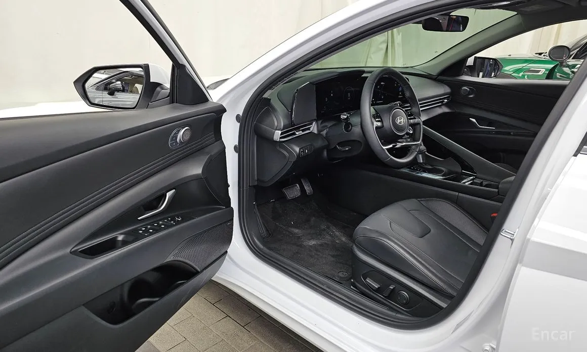 Фото 10 - Hyundai Avante