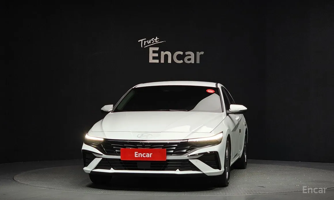 Фото 3 - Hyundai Avante