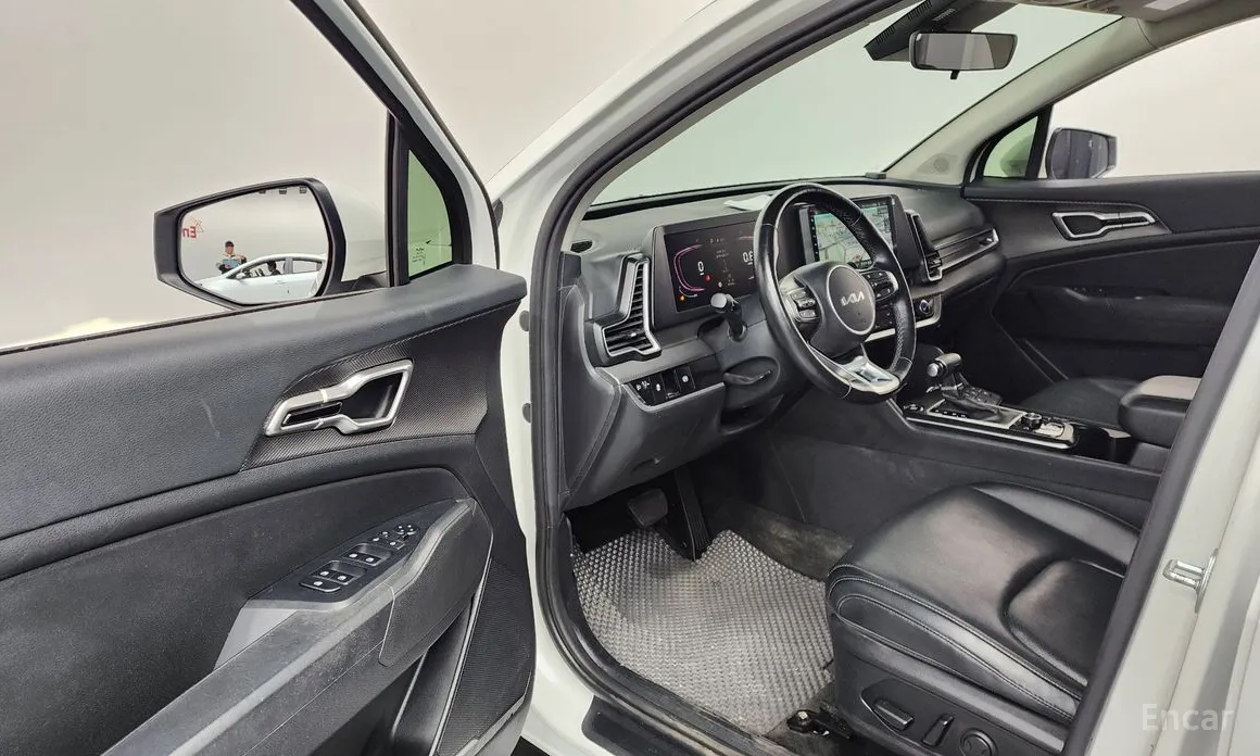 Фото 10 - Kia Sportage