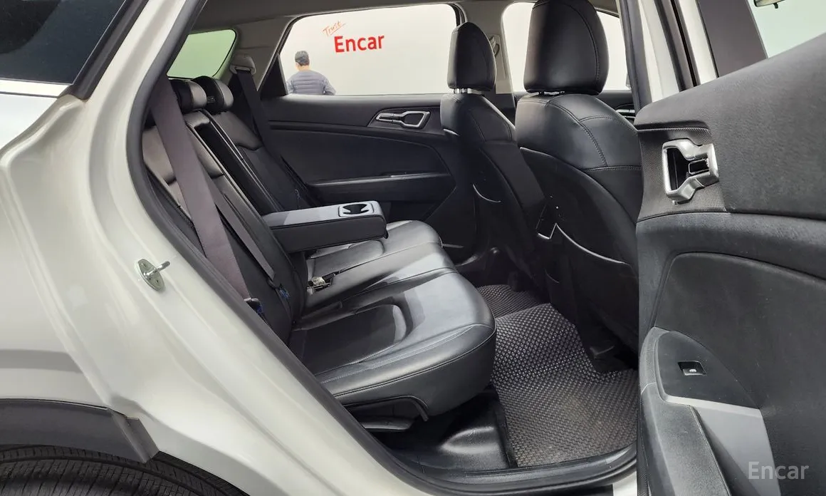 Фото 12 - Kia Sportage