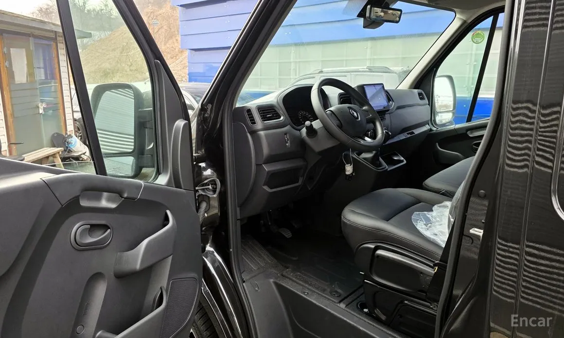 Фото 10 - Renault Master