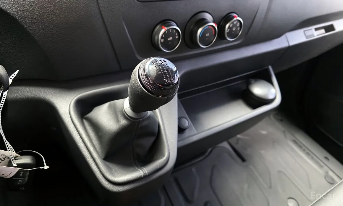 Фото 9 - Renault Master