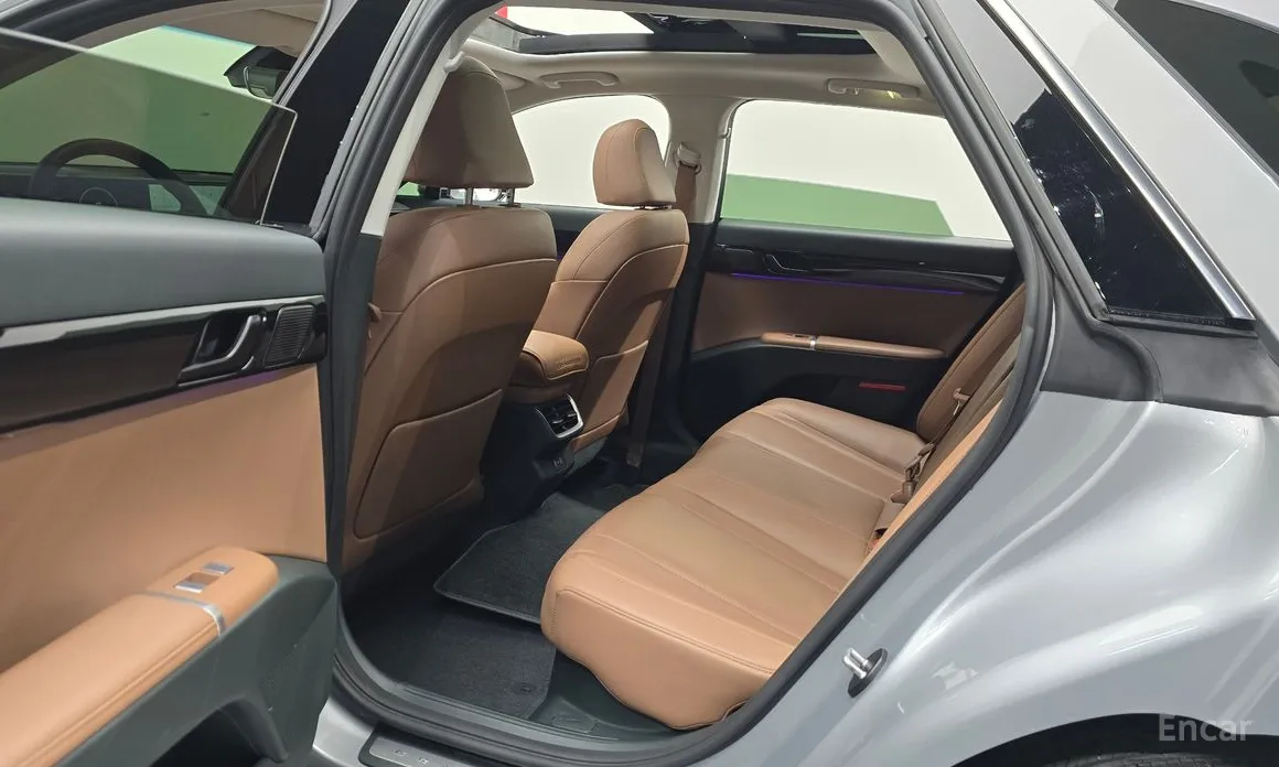 Фото 12 - Hyundai Grandeur