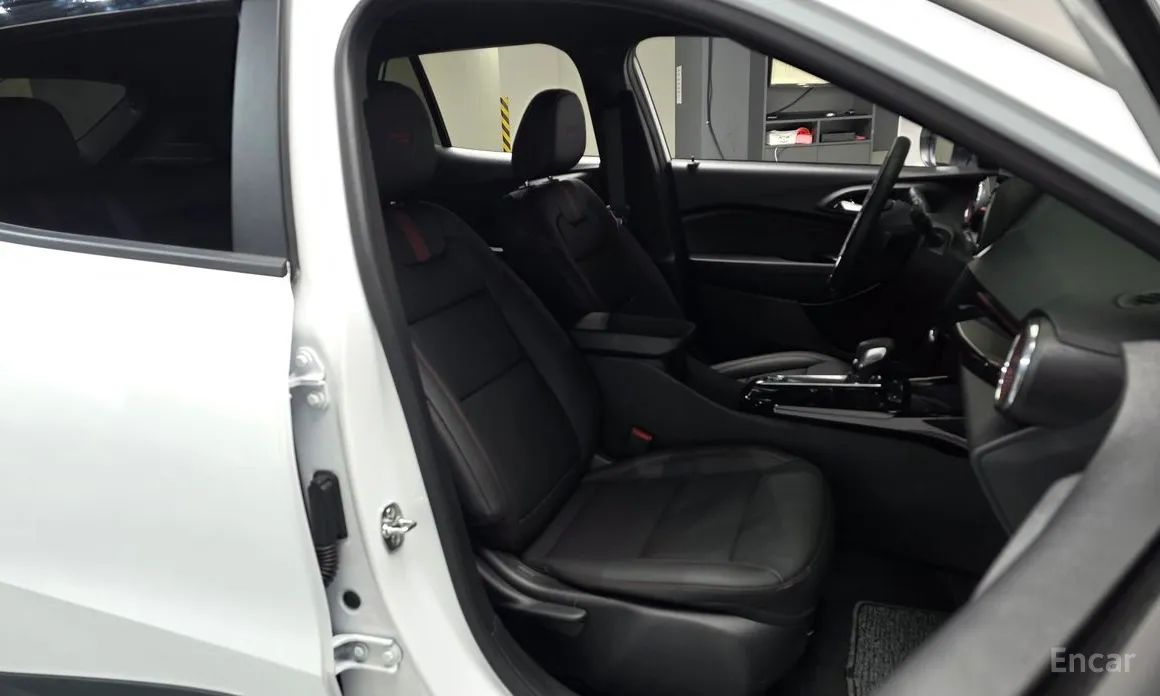 Фото 10 - Chevrolet Trax