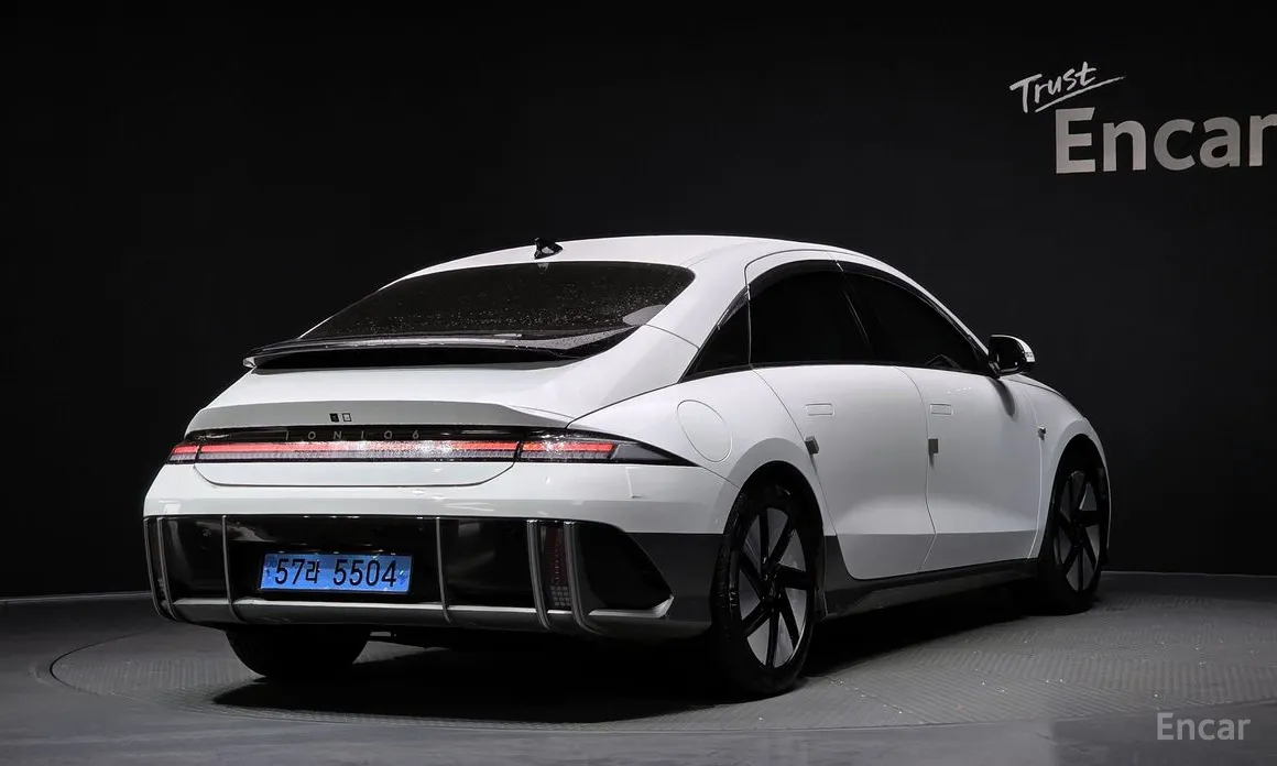 Фото 2 - Hyundai Ioniq 6