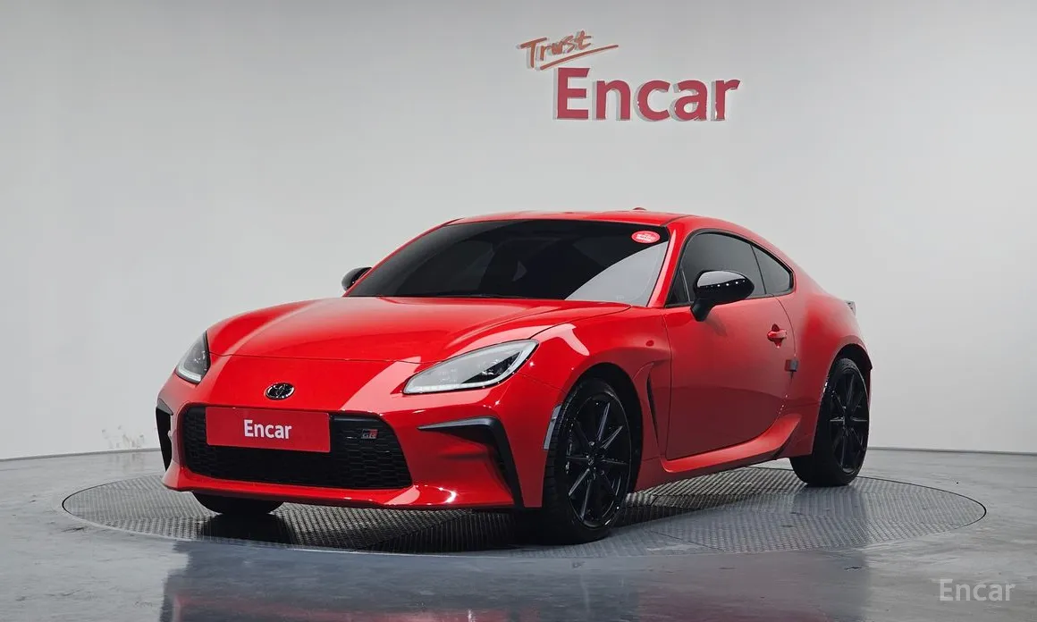 Фото 1 - Toyota 86