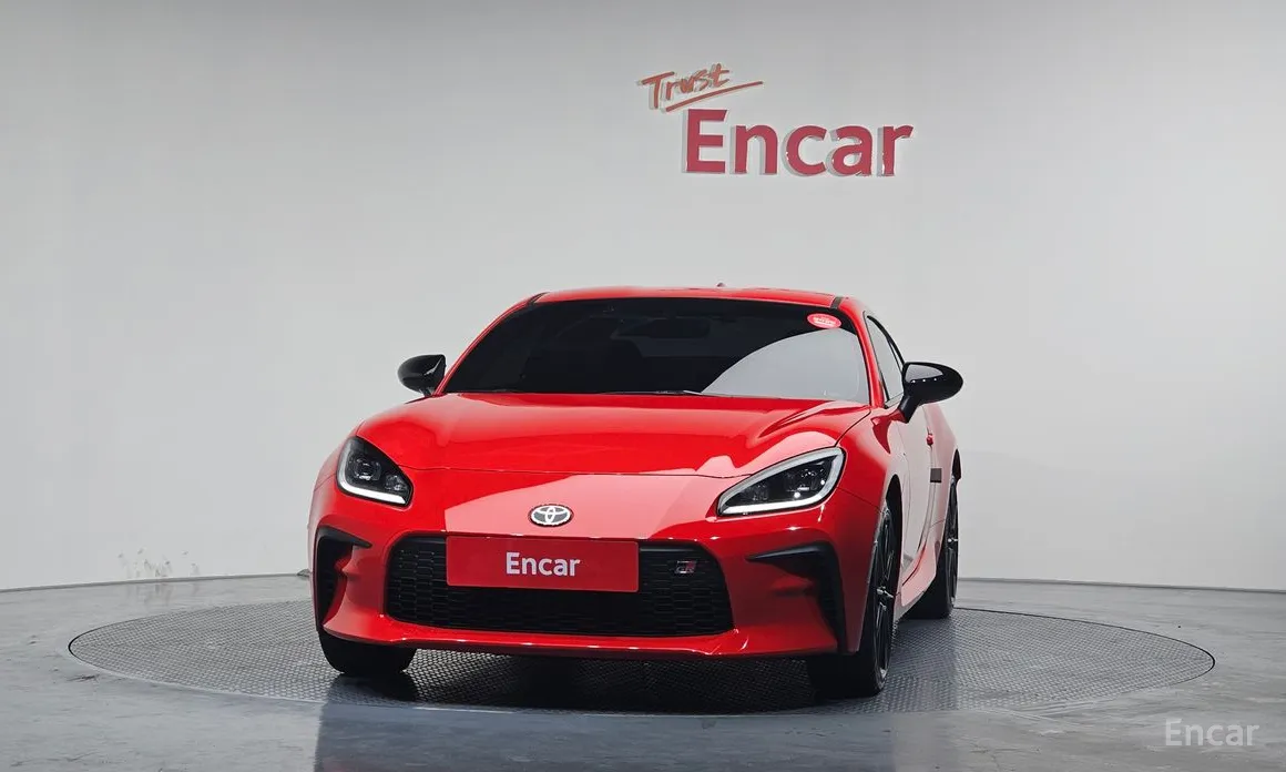 Фото 3 - Toyota 86