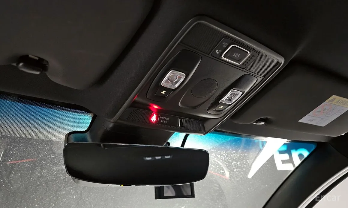 Фото 18 - Renault XM3