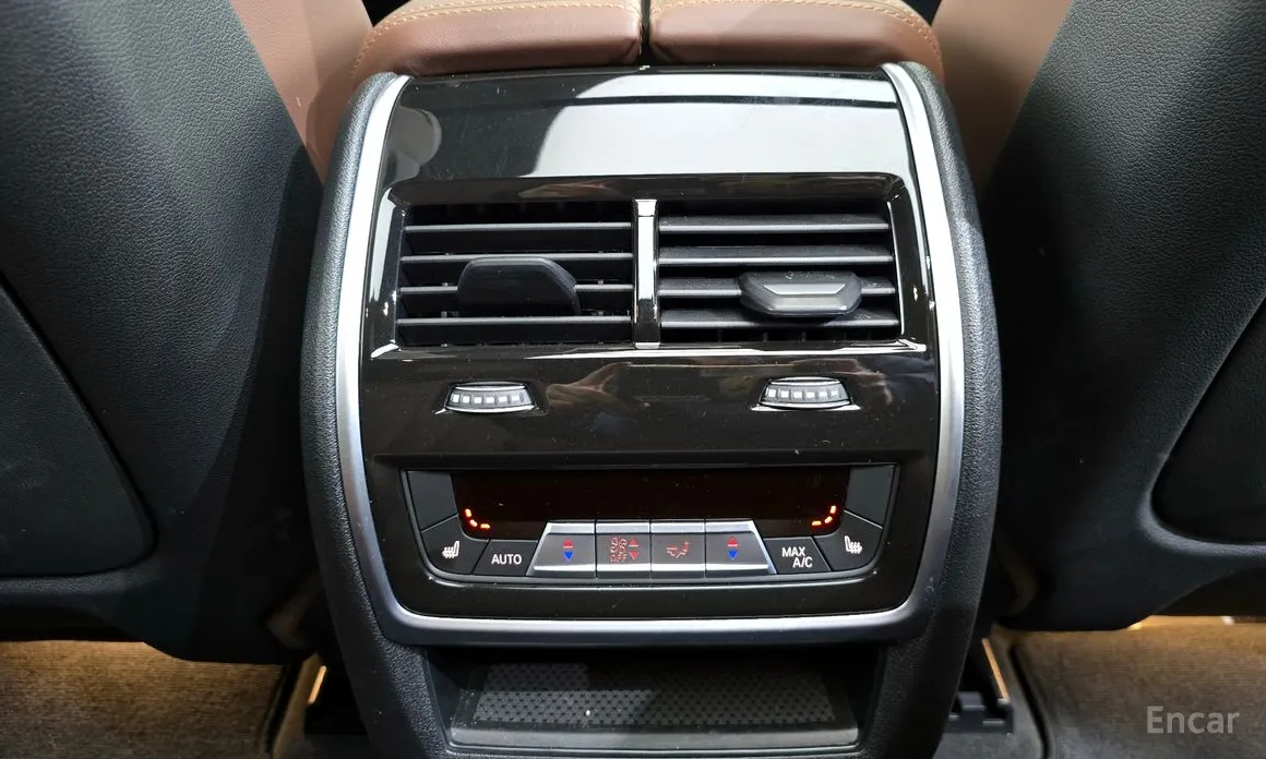 Фото 19 - BMW X5