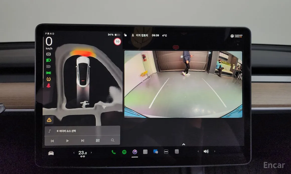 Фото 16 - Tesla Model Y