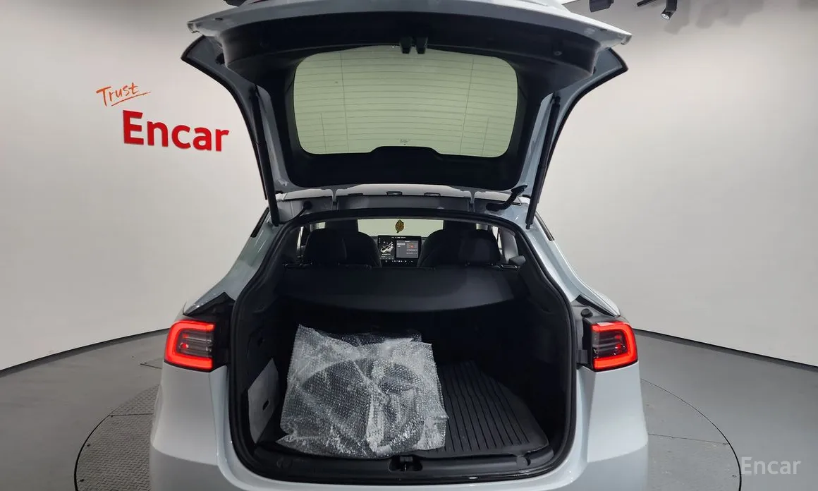 Фото 20 - Tesla Model Y