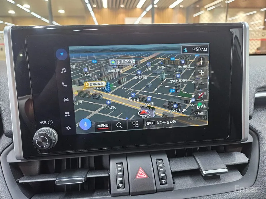 Фото 18 - Toyota RAV4