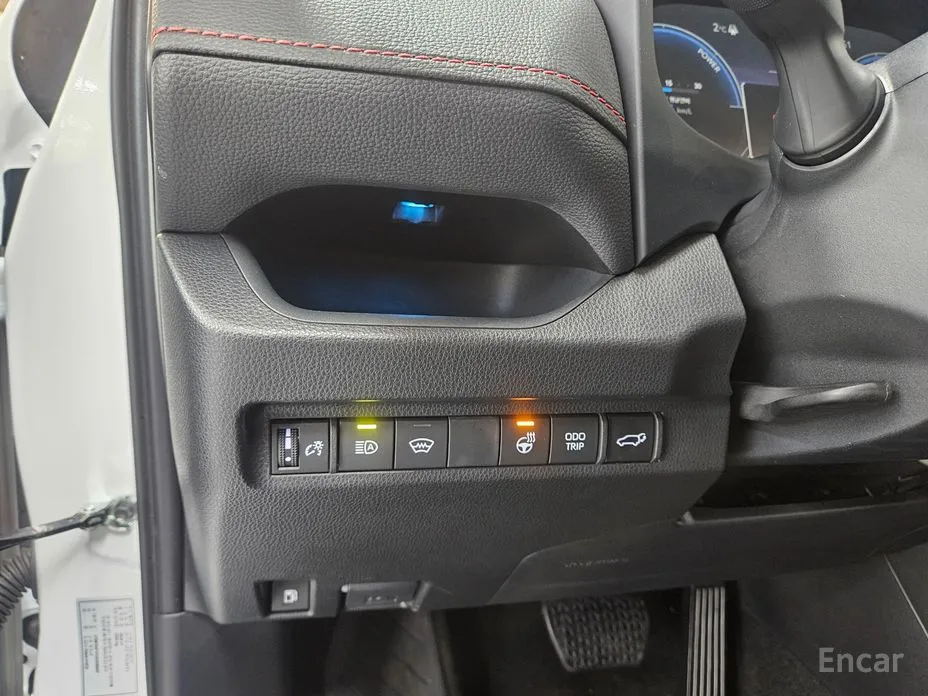 Фото 9 - Toyota RAV4