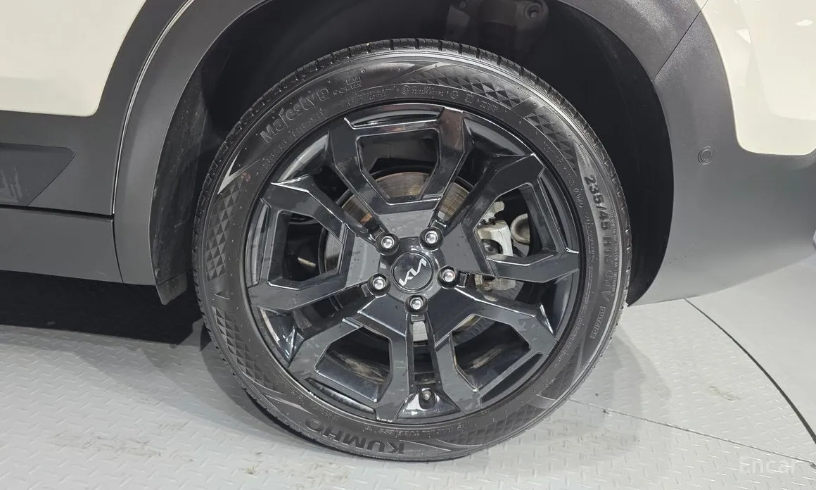 Фото 5 - Kia Seltos