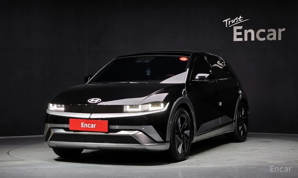 Фото 1 - Hyundai Ioniq 5