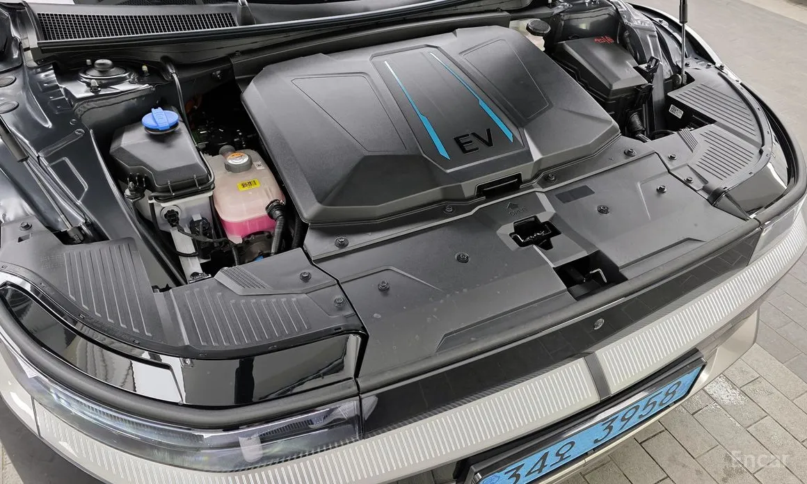 Фото 6 - Hyundai Ioniq 5