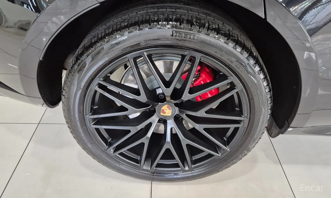 Фото 5 - Porsche Macan