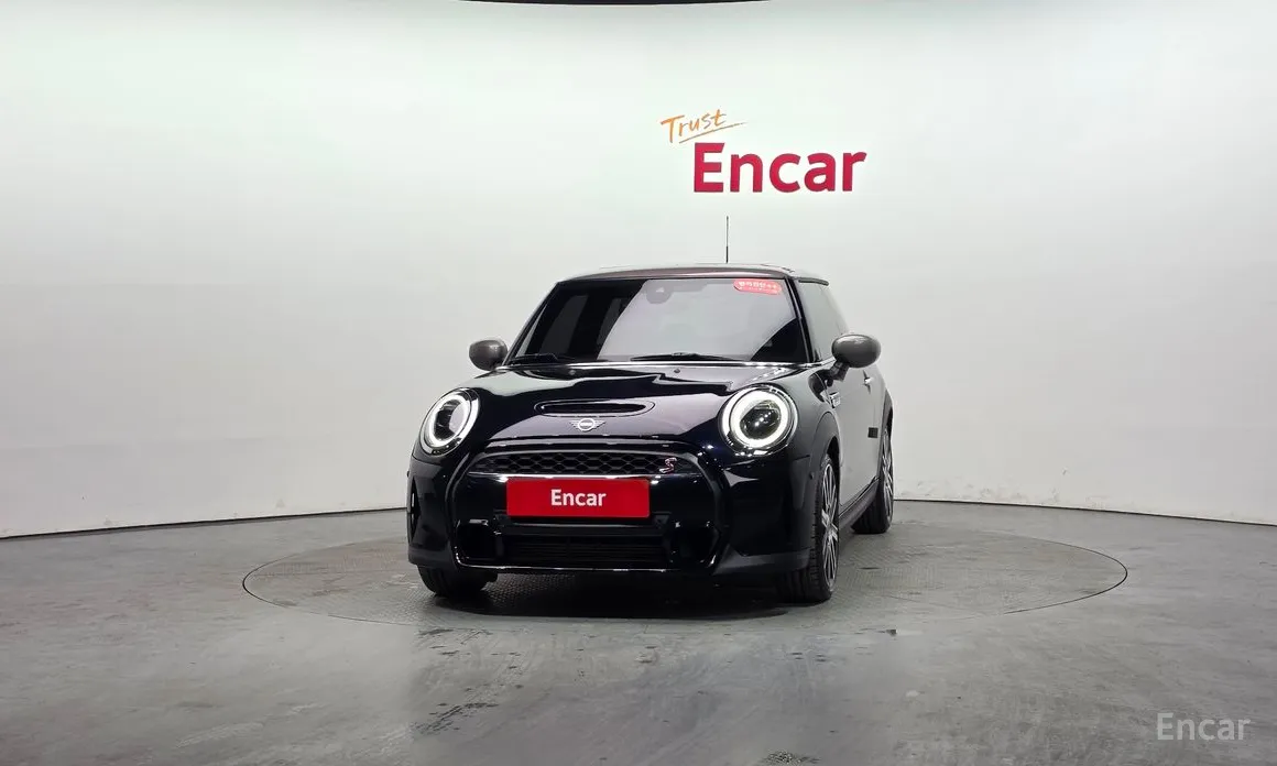 Фото 3 - Mini Cooper