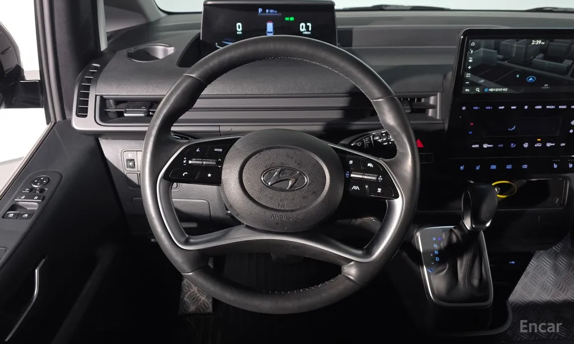 Фото 13 - Hyundai Staria