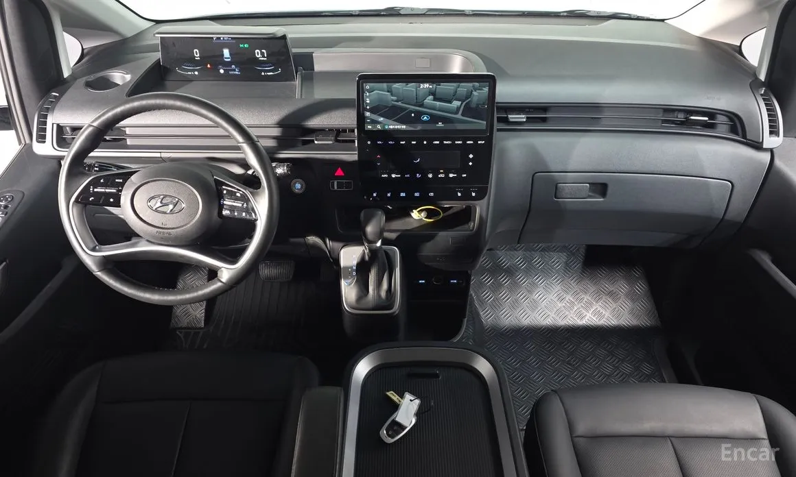 Фото 7 - Hyundai Staria