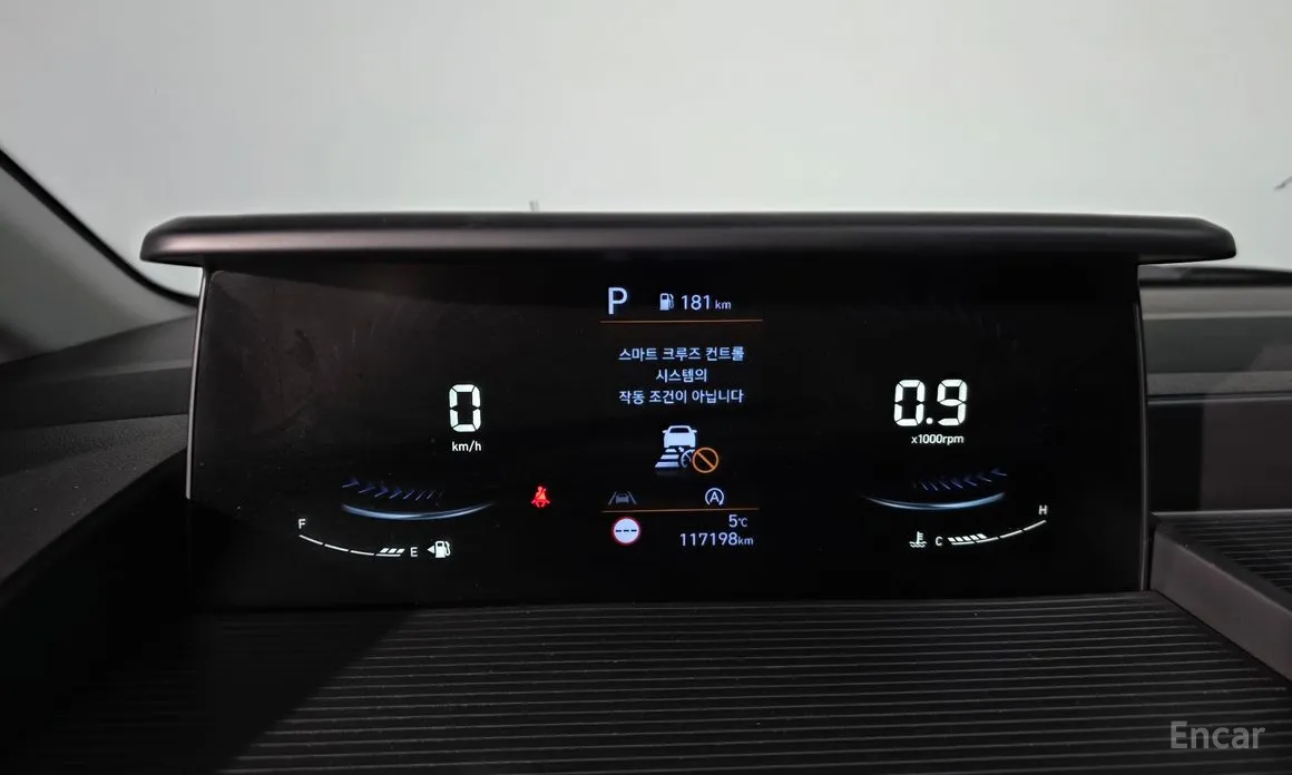 Фото 8 - Hyundai Staria