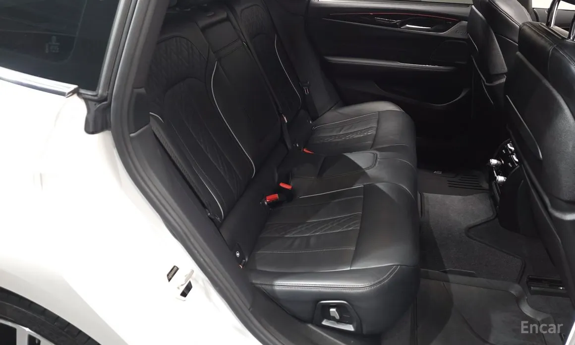 Фото 11 - BMW Gran Turismo