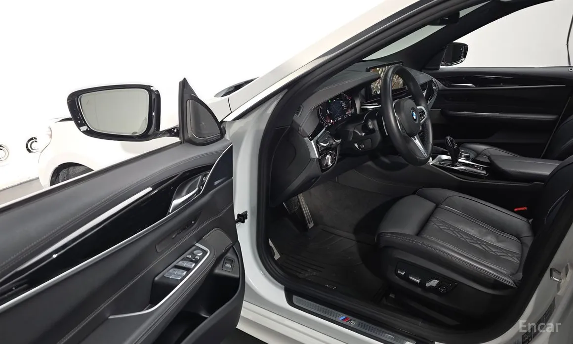 Фото 12 - BMW Gran Turismo