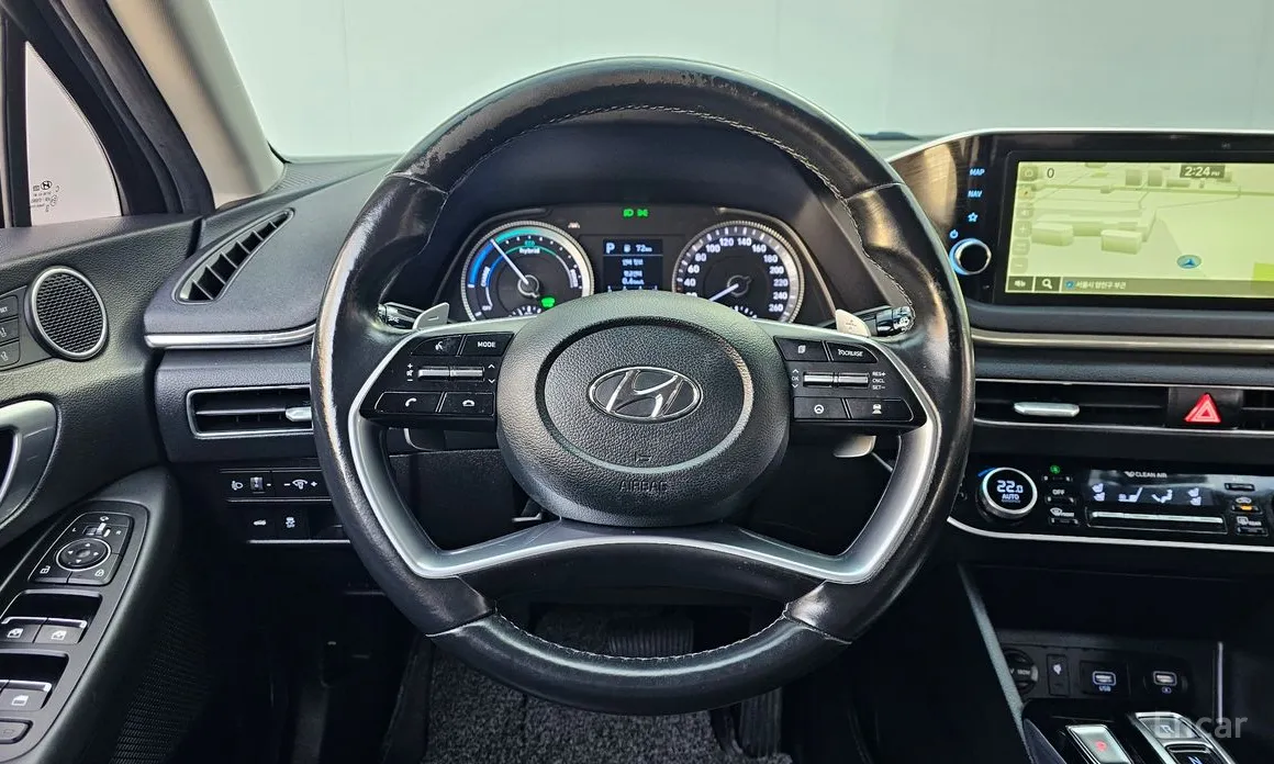 Фото 13 - Hyundai Sonata