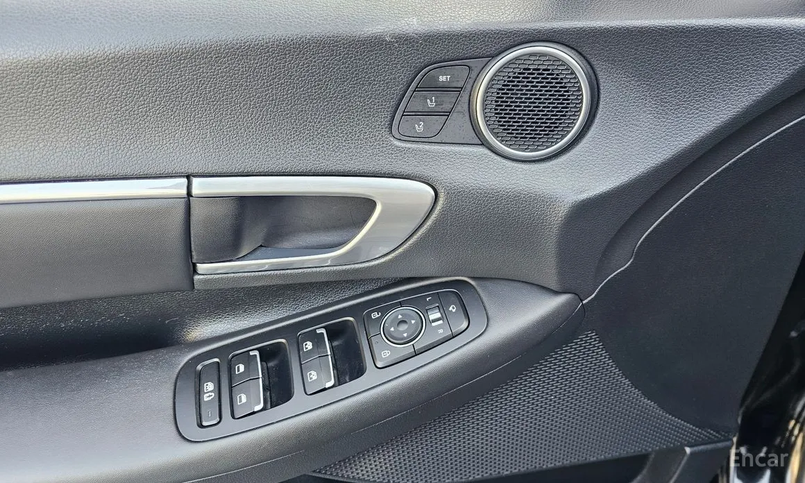 Фото 18 - Hyundai Sonata