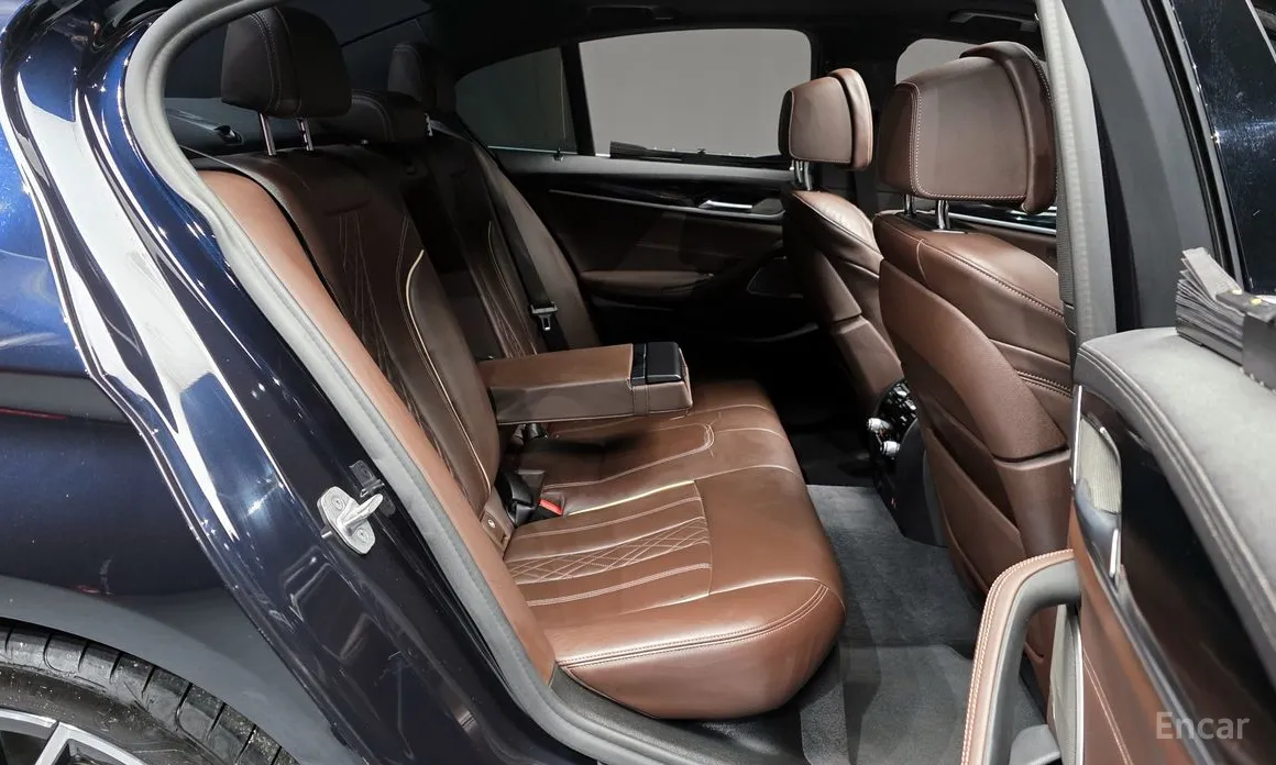 Фото 12 - BMW 5 Series