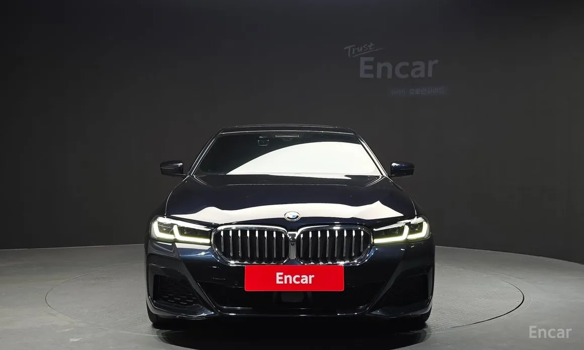 Фото 3 - BMW 5 Series