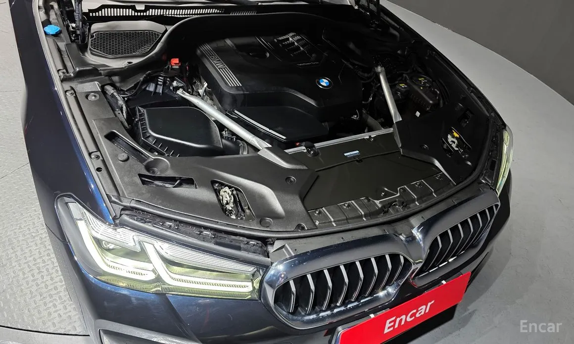 Фото 6 - BMW 5 Series